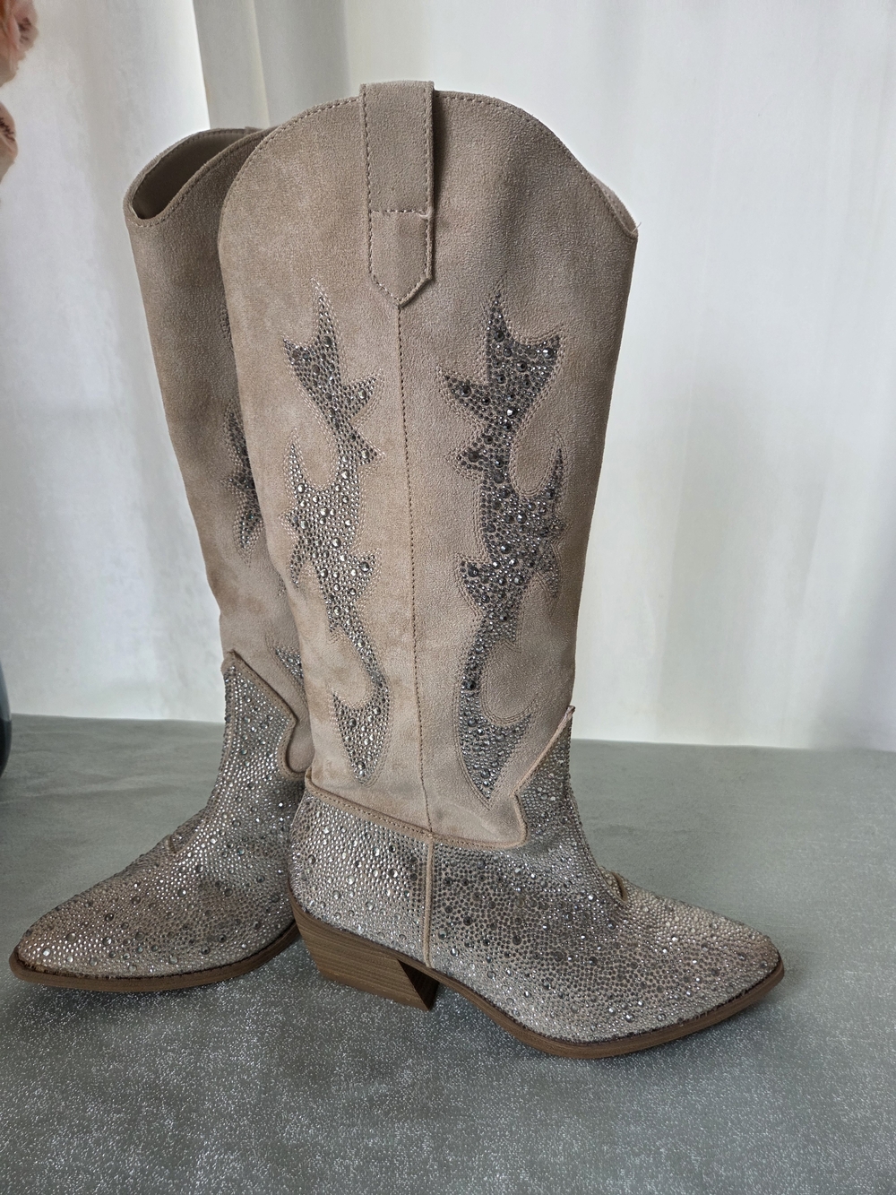 Crystal Embellished Taupe Tan Suede Knee-High Western Cow Girl Boots Madden NYC - Picture 16 of 16